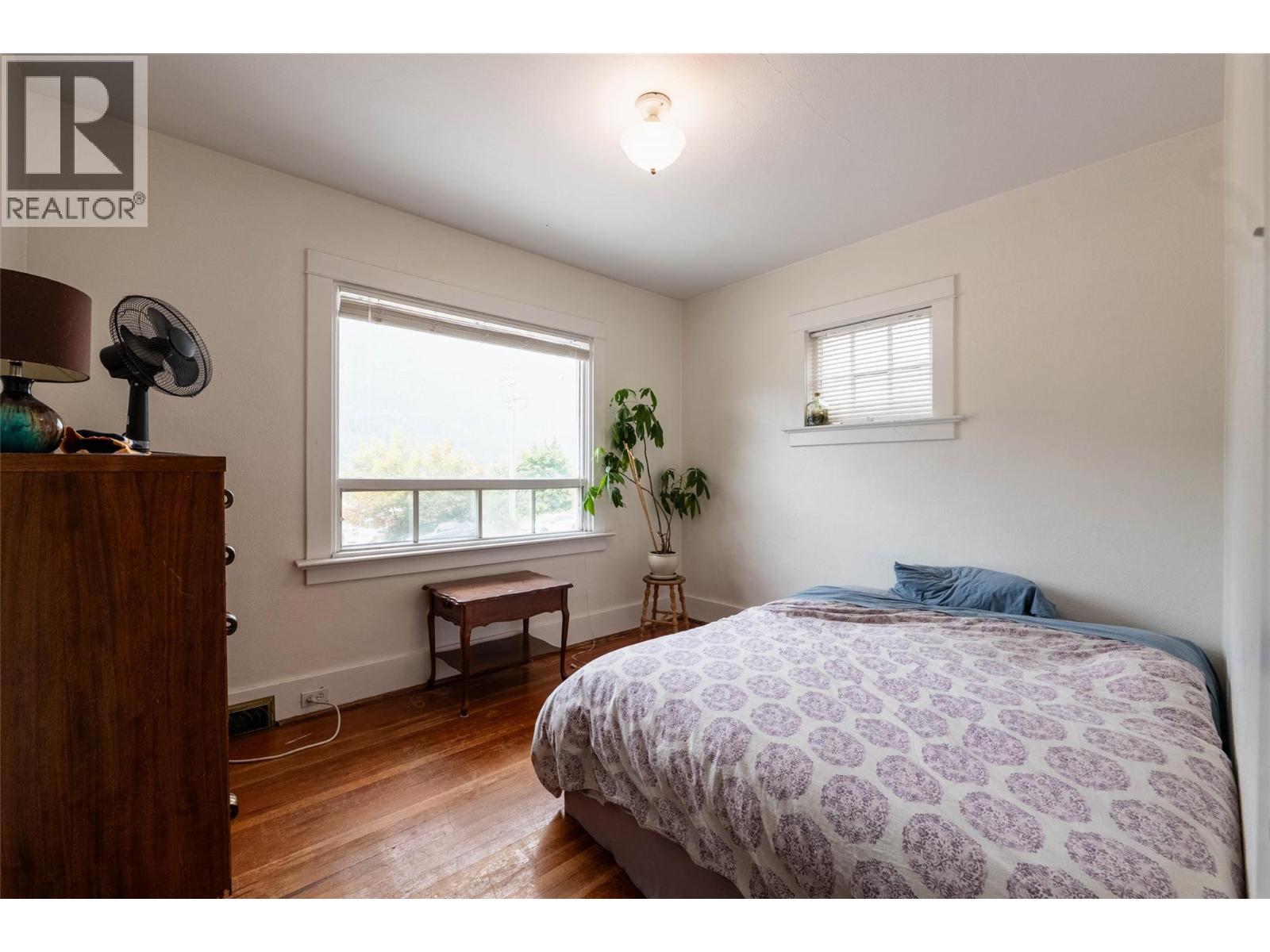 220-222 Vernon Street, Nelson, British Columbia  V1L 4E2 - Photo 9 - 10400573