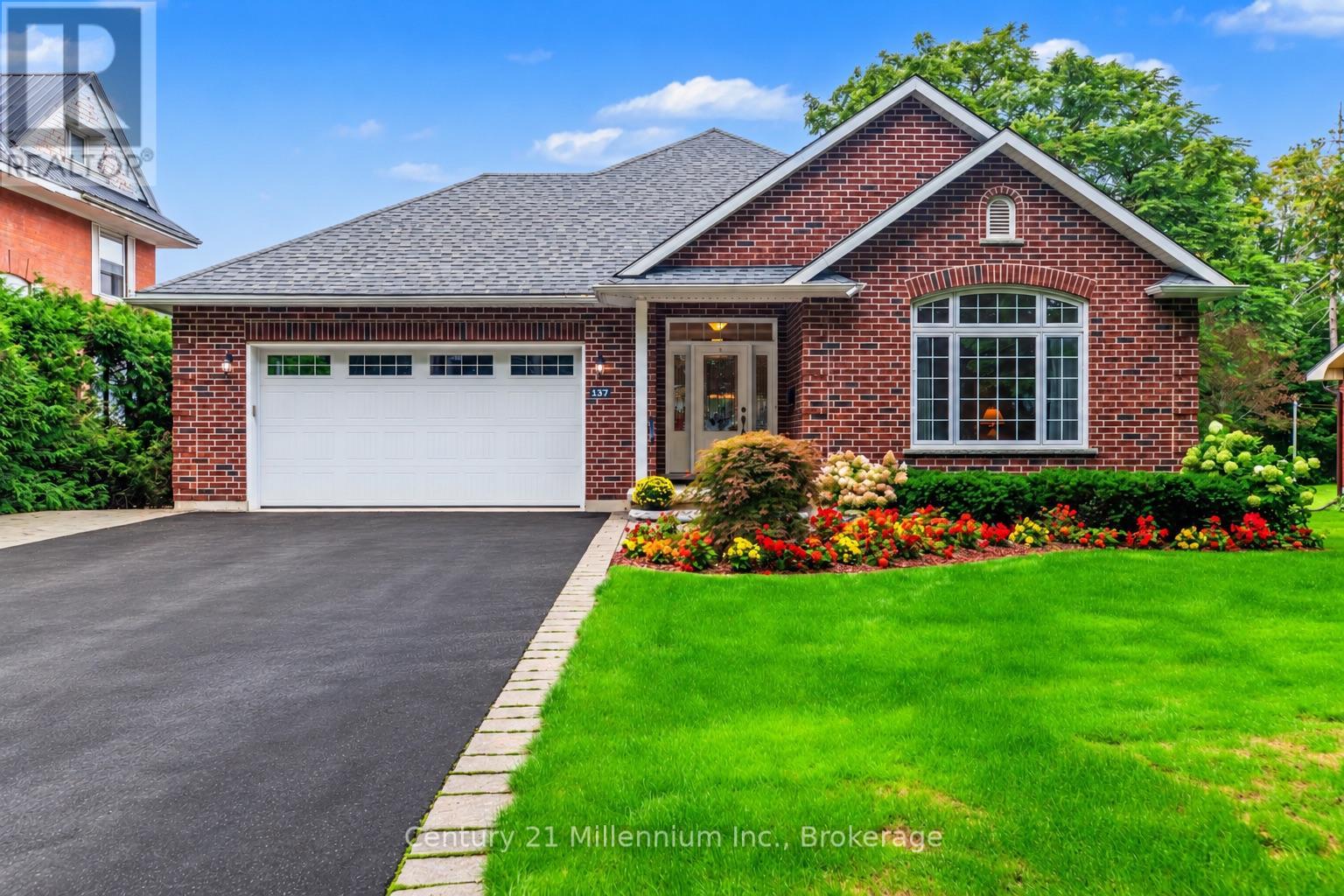 137 MARK STREET W, Grey Highlands, Ontario
