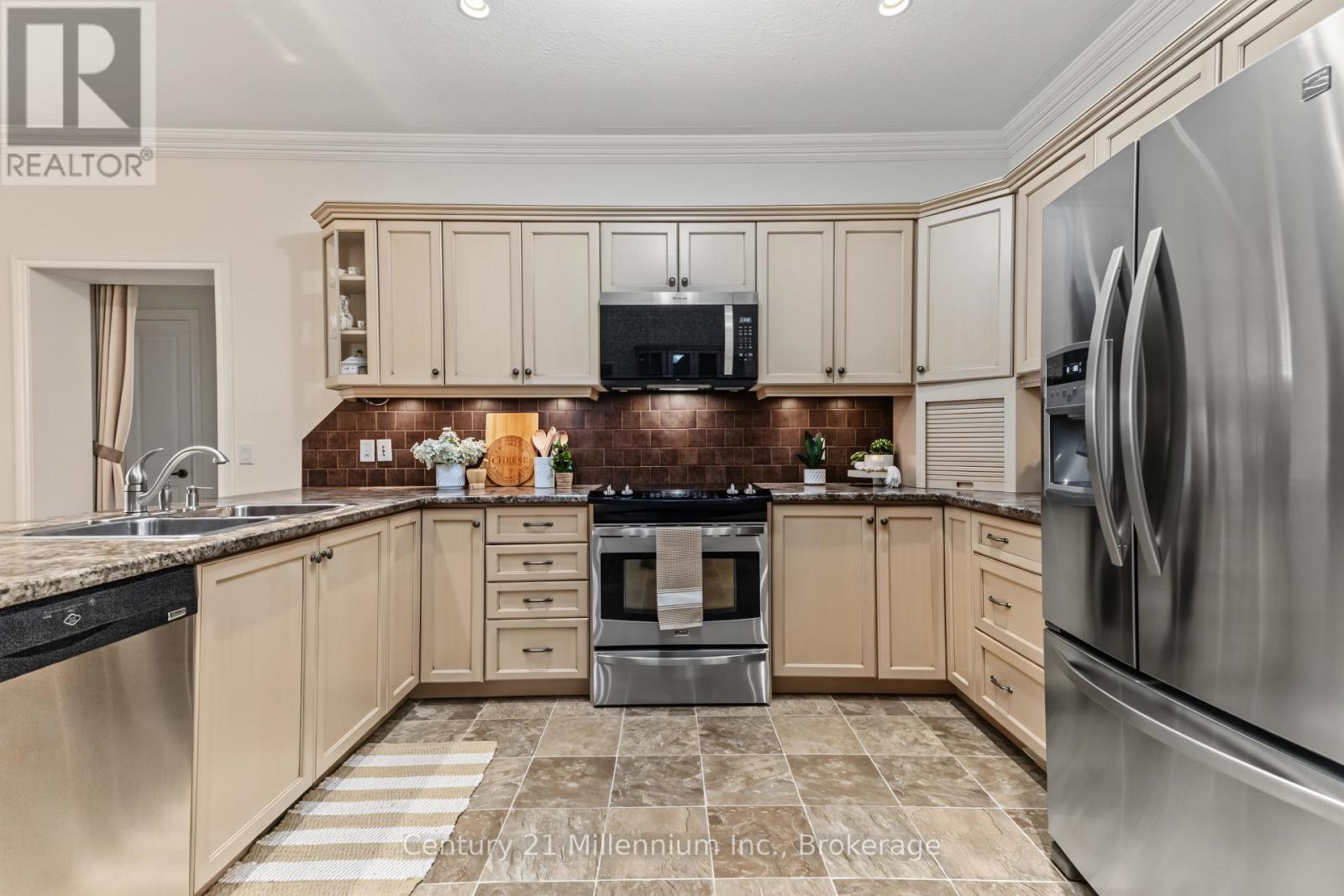 137 Mark Street W, Grey Highlands, Ontario  N0C 1H0 - Photo 16 - X13802500