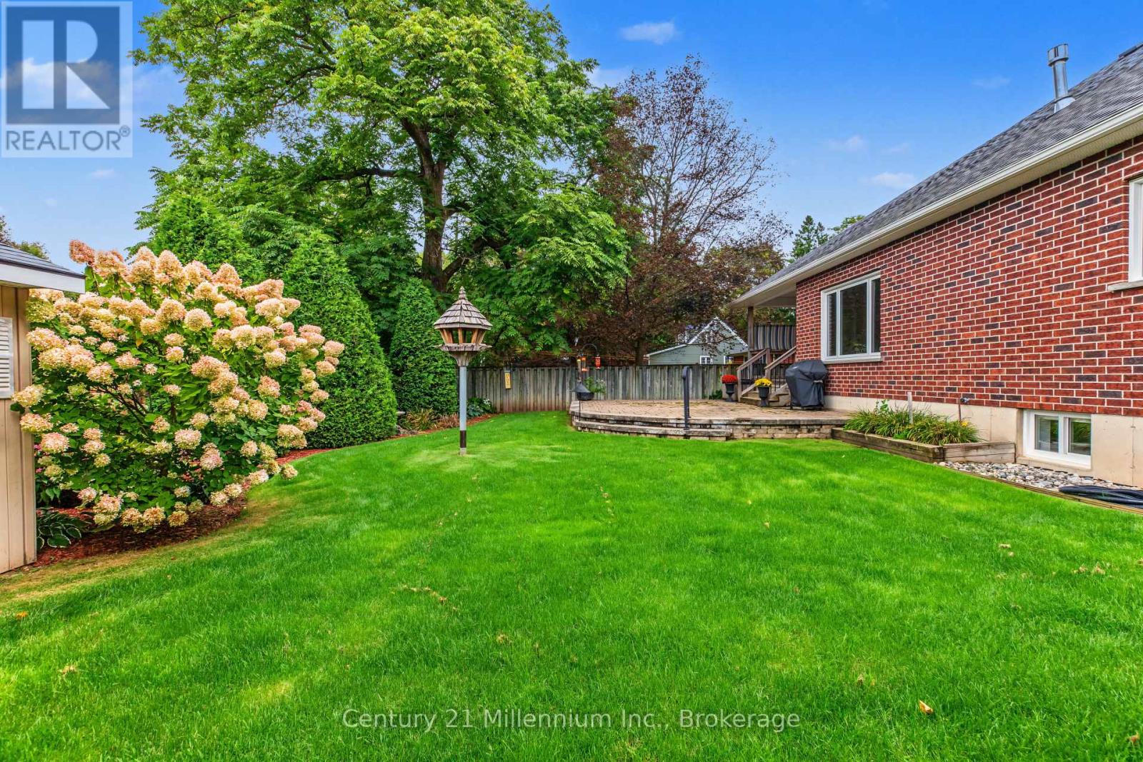 137 Mark Street W, Grey Highlands, Ontario  N0C 1H0 - Photo 46 - X13802500