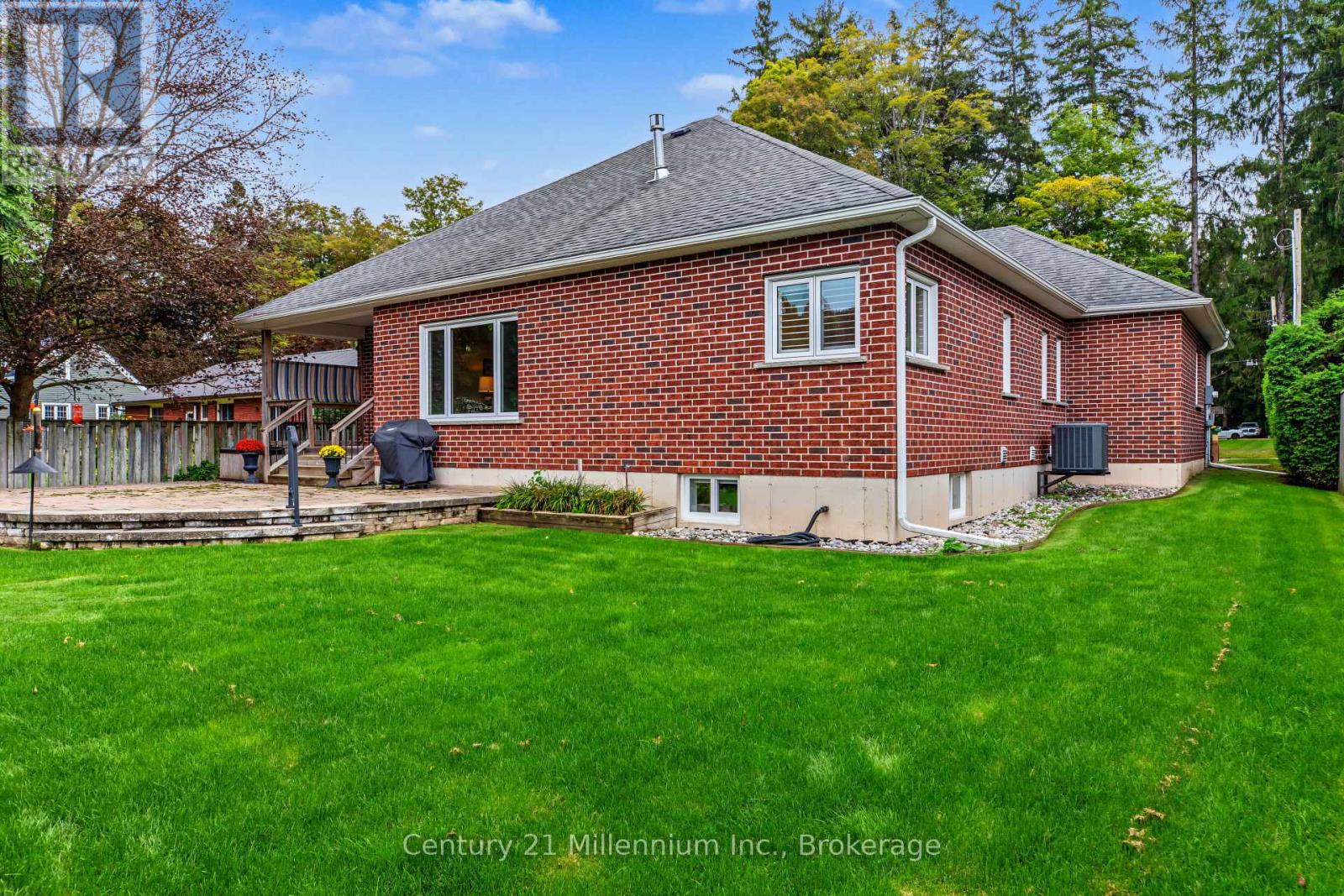 137 Mark Street W, Grey Highlands, Ontario  N0C 1H0 - Photo 47 - X13802500