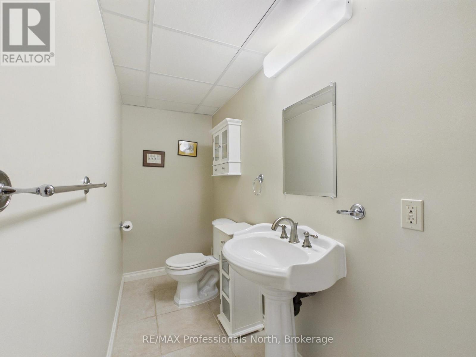 52 Golf Course Road, Bracebridge, Ontario  P1L 1M7 - Photo 30 - X13802628