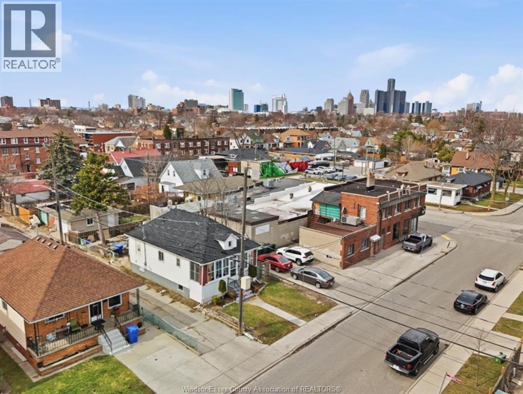 1023 HALL AVENUE, Windsor, Ontario