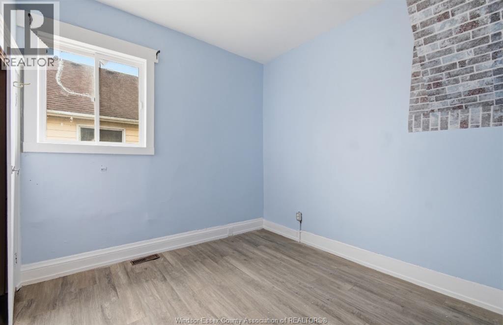 1023 Hall Avenue, Windsor, Ontario  N9A 2M6 - Photo 15 - 26023004
