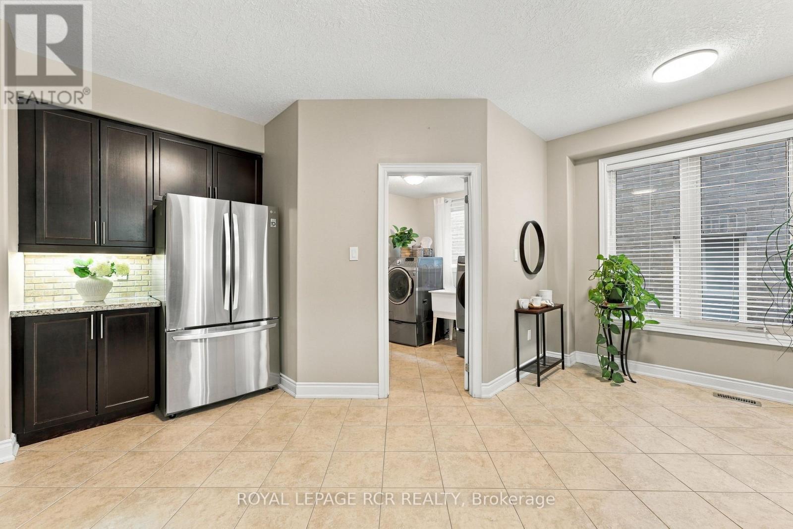 825 Booth Avenue, Innisfil, Ontario  L9S 0A7 - Photo 7 - N13802100