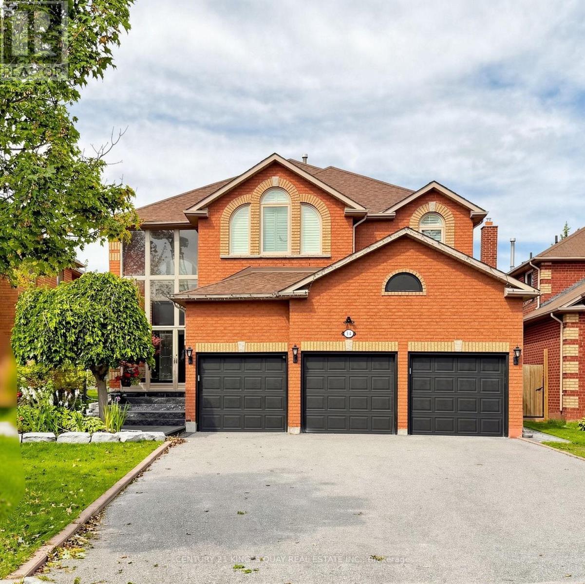 34 Looker Drive, Barrie, Ontario  L4N 7V3 - Photo 2 - S13801978
