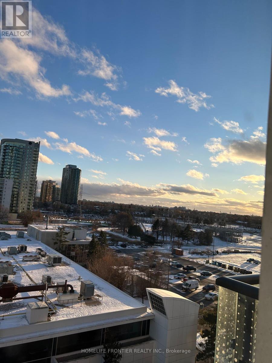 720 - 5858 Yonge Street, Toronto, Ontario  M2M 0C6 - Photo 14 - C13802322