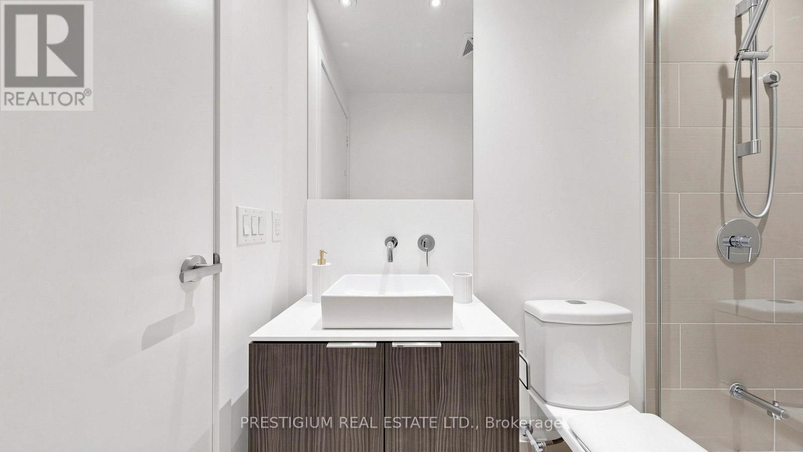 3706 - 159 Dundas Street E, Toronto, Ontario  M5B 0A9 - Photo 18 - C13802380