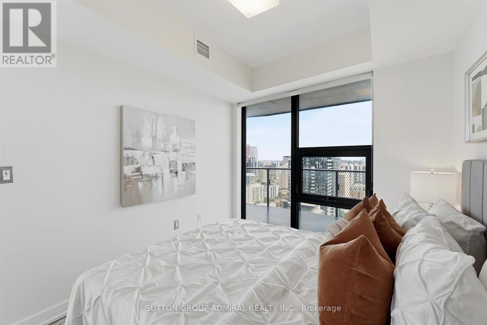 3411 - 11 Wellesley Street, Toronto, Ontario  M4Y 1E8 - Photo 14 - C13802508