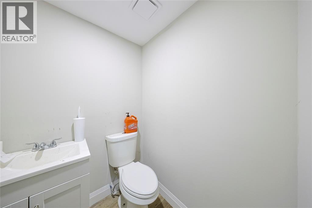 264 Tecumseh Street, Sarnia, Ontario  N7V 1P2 - Photo 20 - 26022911