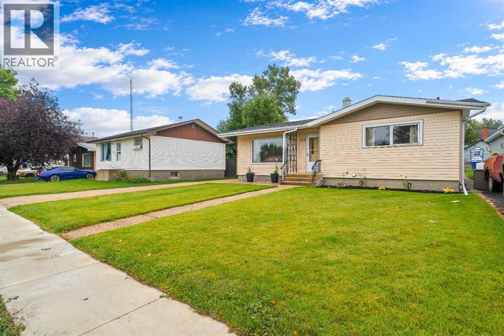 123 3 Avenue E, Bow Island, Alberta  T0K 0G0 - Photo 36 - A2346386