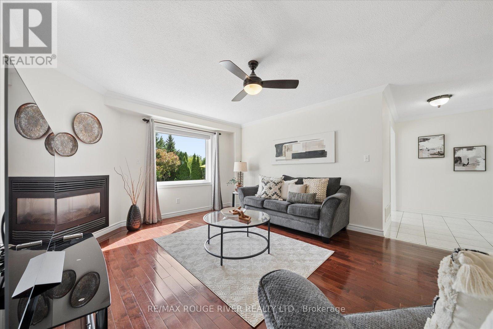84 Bedell Crescent, Whitby, Ontario  L1R 2H8 - Photo 16 - E13802384