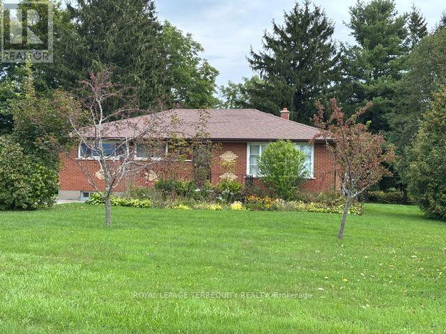 7421 Cochrane Street, Whitby, Ontario  L1M 1R1 - Photo 2 - E13802440