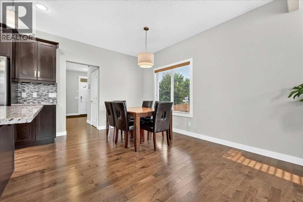 28 Evansborough Gate NW, Calgary, Alberta  T3P 0M2 - Photo 12 - A2331263