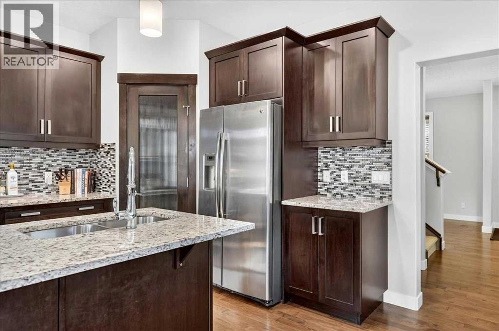 28 Evansborough Gate NW, Calgary, Alberta  T3P 0M2 - Photo 5 - A2331263
