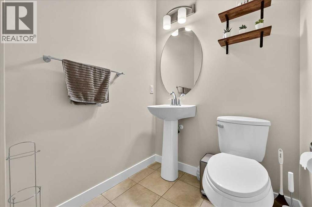 28 Evansborough Gate NW, Calgary, Alberta  T3P 0M2 - Photo 25 - A2331263