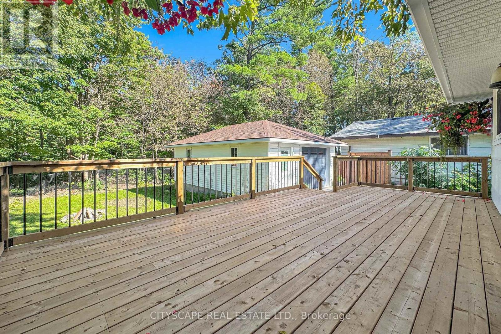 2049 Northern Avenue, Innisfil, Ontario  L9S 1Z4 - Photo 32 - N13802412