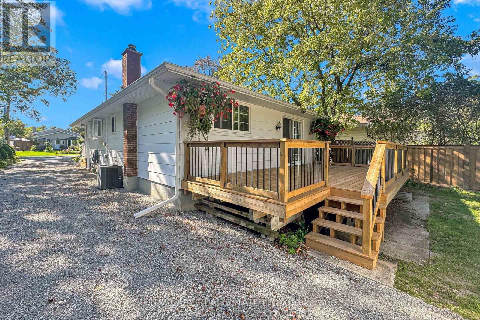 2049 Northern Avenue, Innisfil, Ontario  L9S 1Z4 - Photo 33 - N13802412