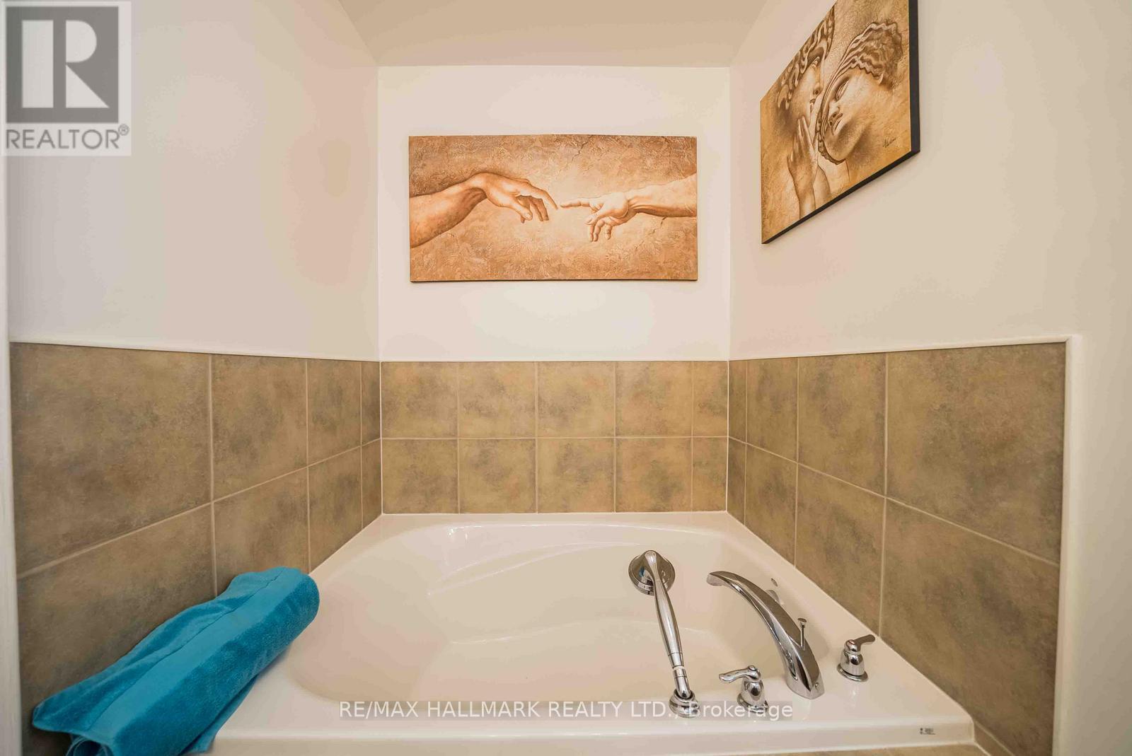 399 Reeves Way Boulevard, Whitchurch-Stouffville, Ontario  L4A 0H3 - Photo 16 - N13802484