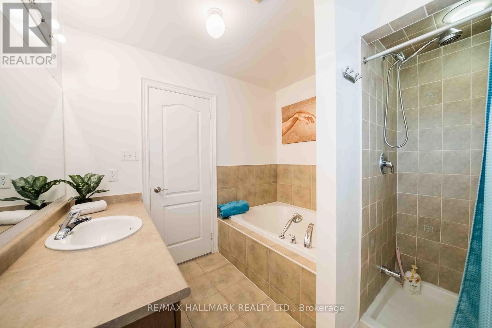 399 Reeves Way Boulevard, Whitchurch-Stouffville, Ontario  L4A 0H3 - Photo 17 - N13802484