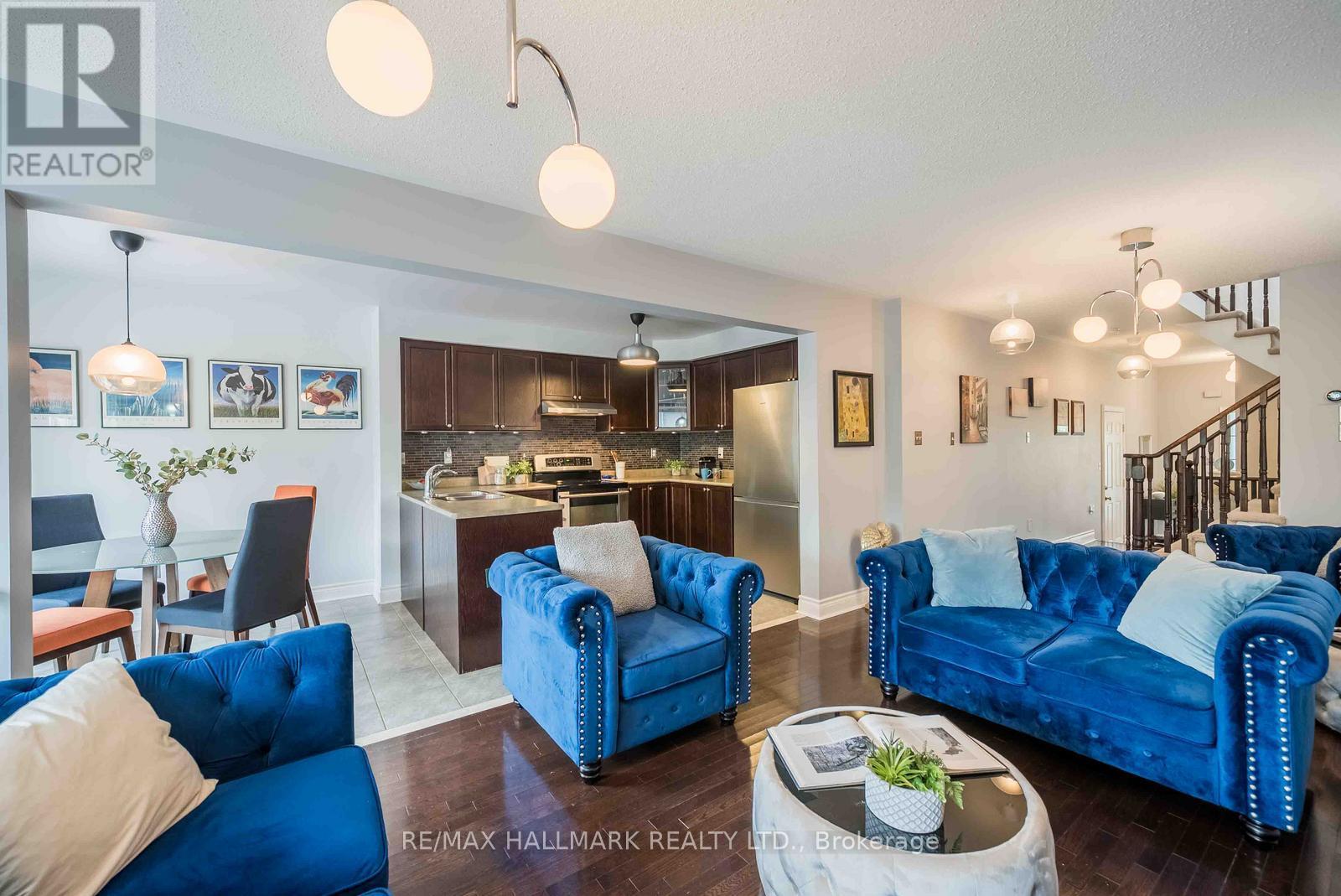399 Reeves Way Boulevard, Whitchurch-Stouffville, Ontario  L4A 0H3 - Photo 6 - N13802484