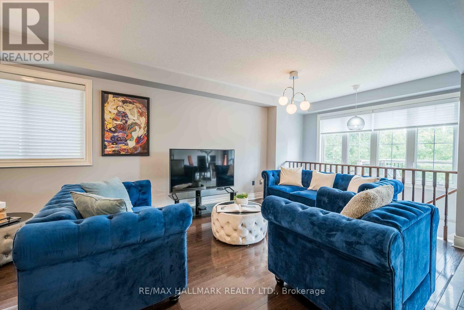 399 Reeves Way Boulevard, Whitchurch-Stouffville, Ontario  L4A 0H3 - Photo 7 - N13802484