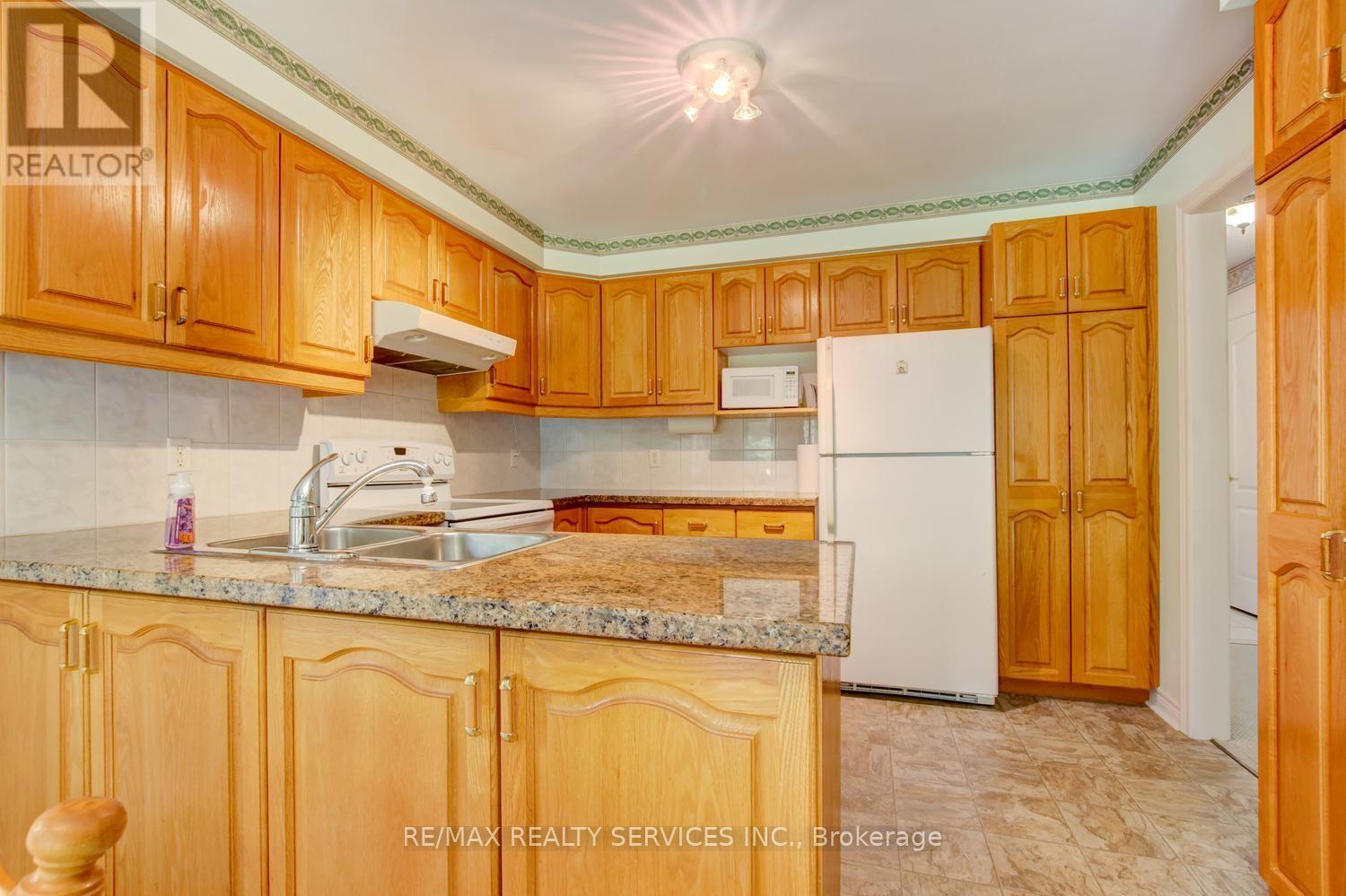 10 Brent Road, East Gwillimbury, Ontario  L9N 1R9 - Photo 11 - N13802490