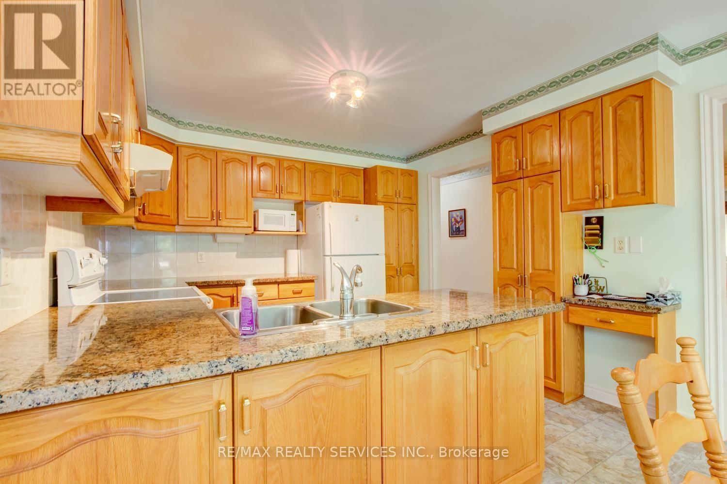 10 Brent Road, East Gwillimbury, Ontario  L9N 1R9 - Photo 15 - N13802490