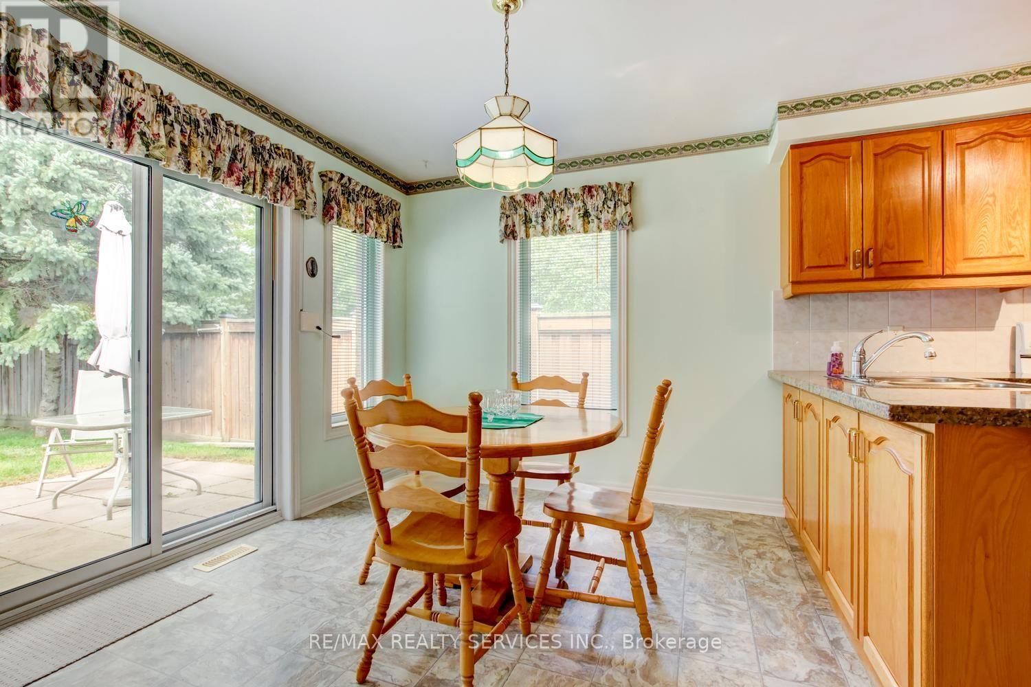 10 Brent Road, East Gwillimbury, Ontario  L9N 1R9 - Photo 19 - N13802490