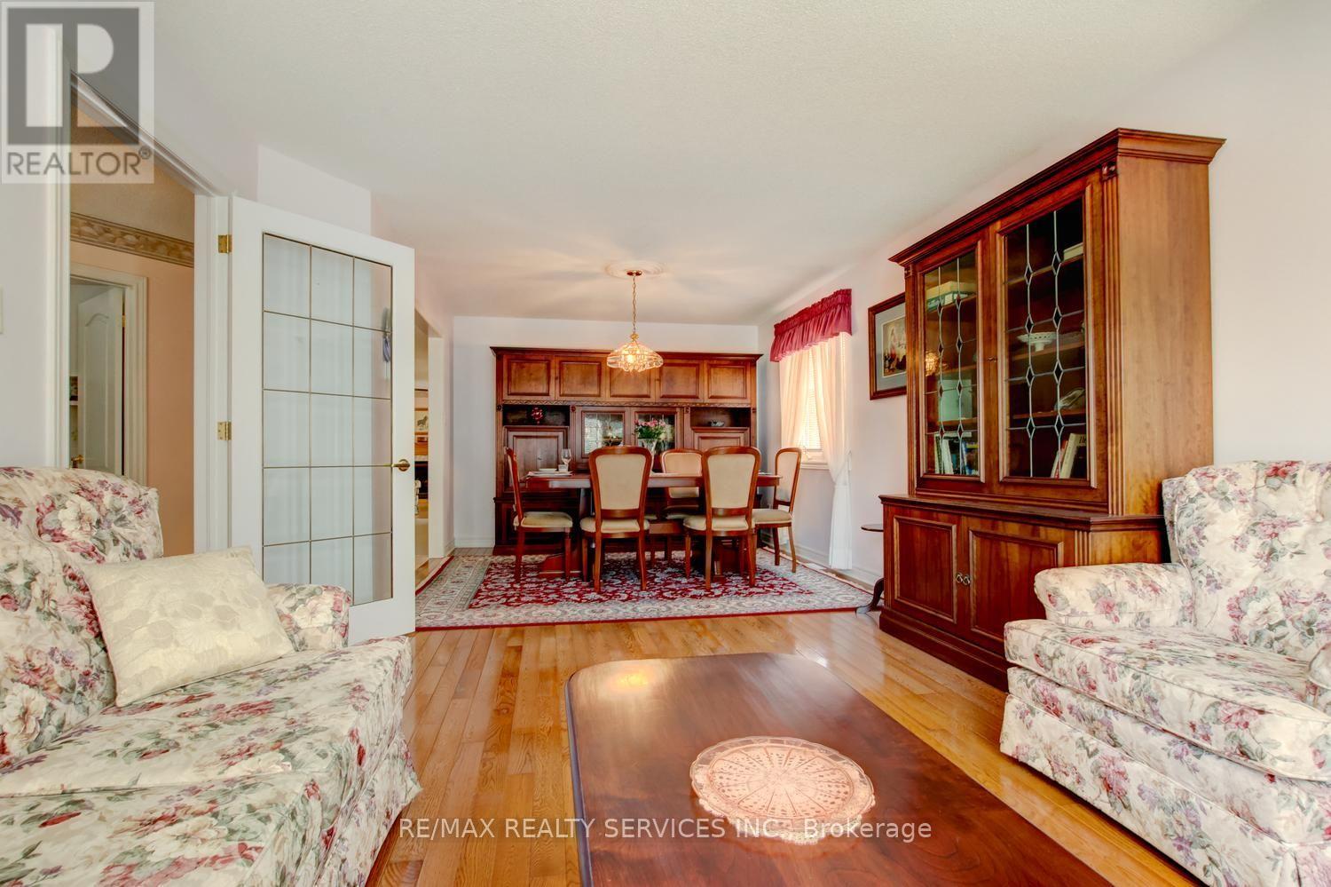 10 Brent Road, East Gwillimbury, Ontario  L9N 1R9 - Photo 9 - N13802490