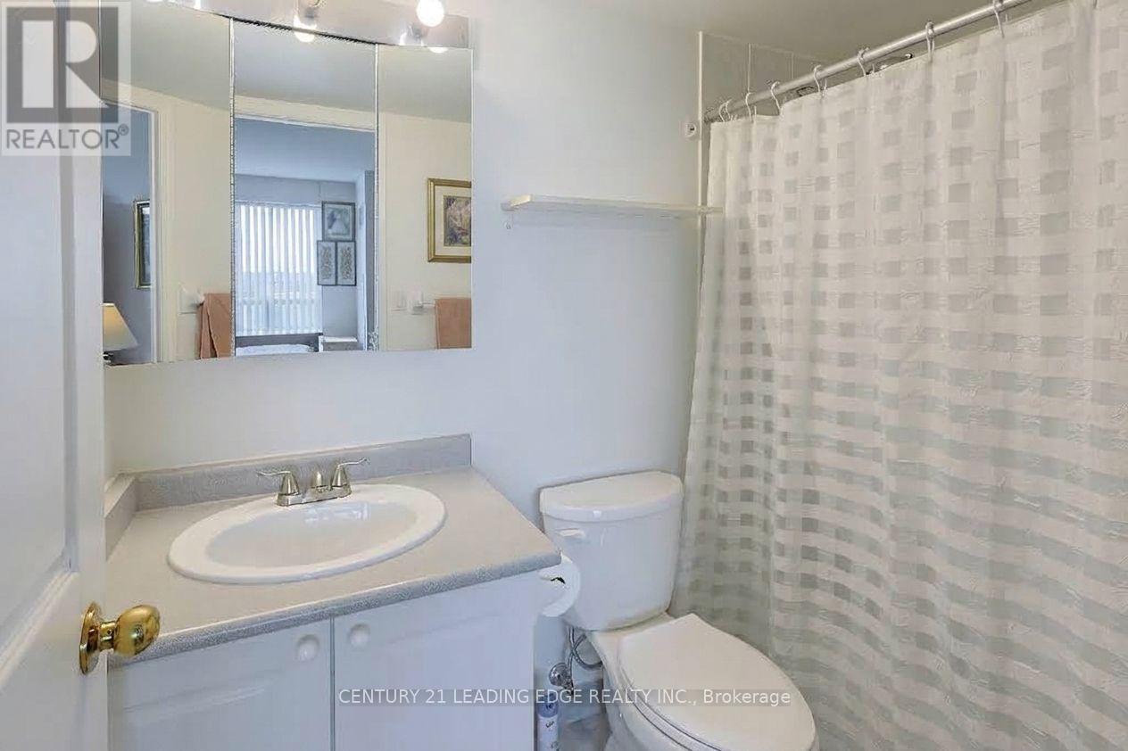 726 - 3 Ellesmere Street, Richmond Hill, Ontario  L4B 4N2 - Photo 4 - N13802520