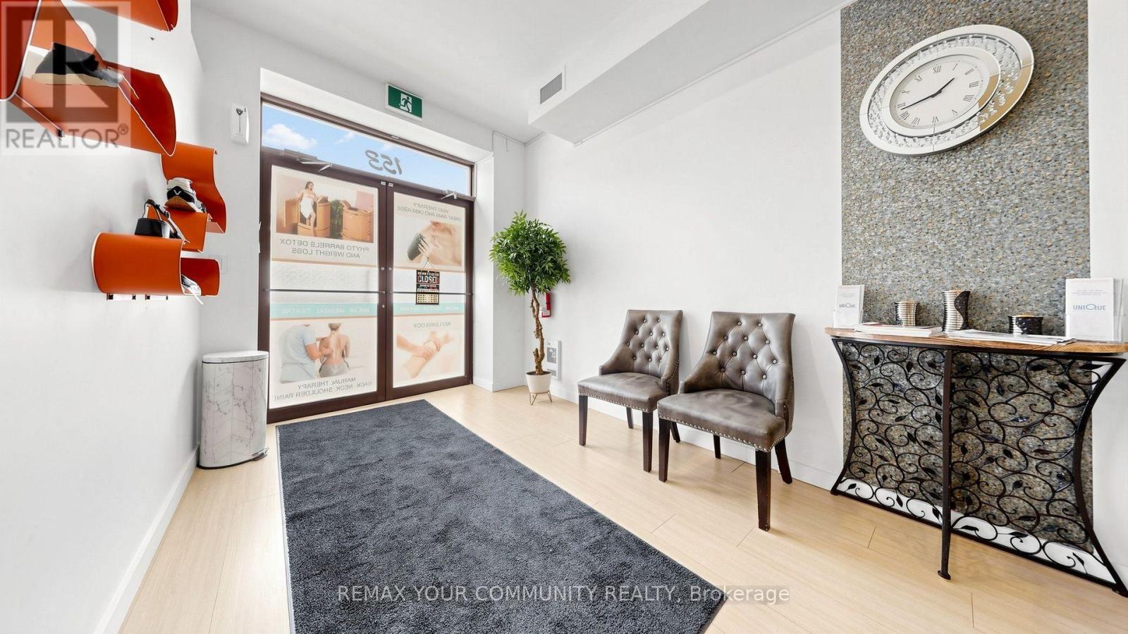 6 - 153 Woodbridge Avenue, Vaughan, Ontario  L4L 2S6 - Photo 4 - N13802580
