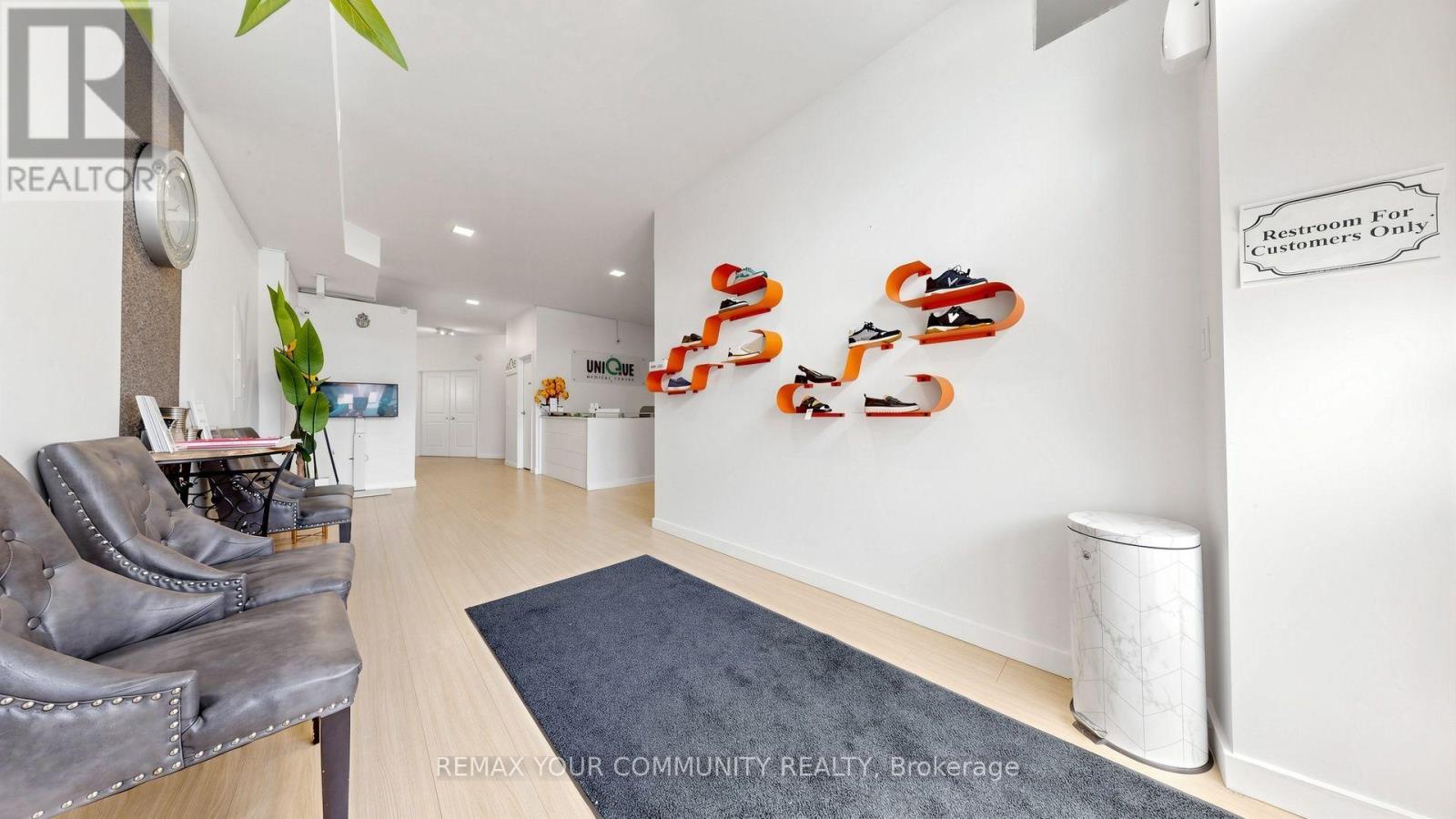 6 - 153 Woodbridge Avenue, Vaughan, Ontario  L4L 2S6 - Photo 7 - N13802580