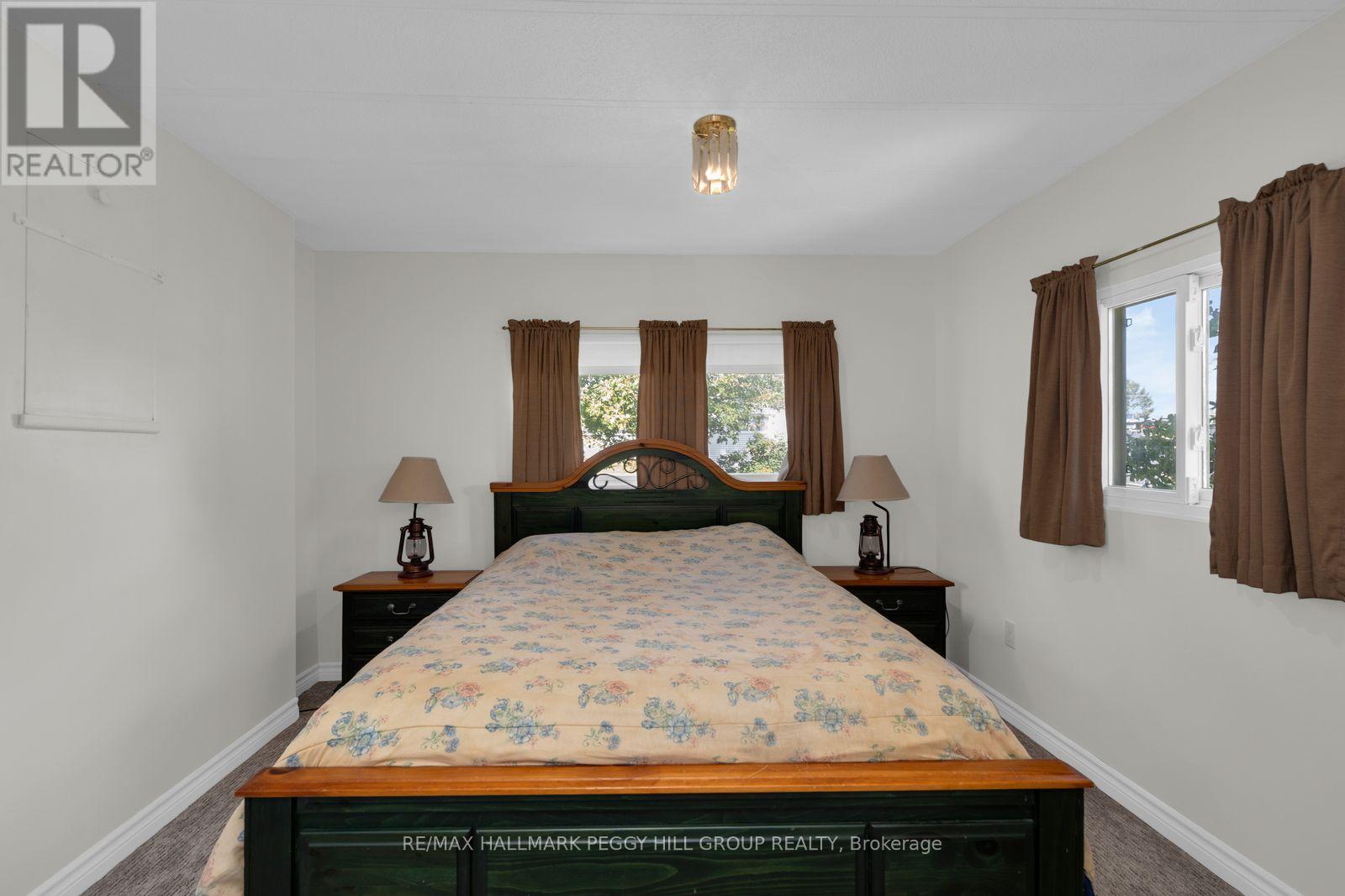 17 Balantrae Drive, Oro-Medonte, Ontario  L3V 0P9 - Photo 5 - S13802620