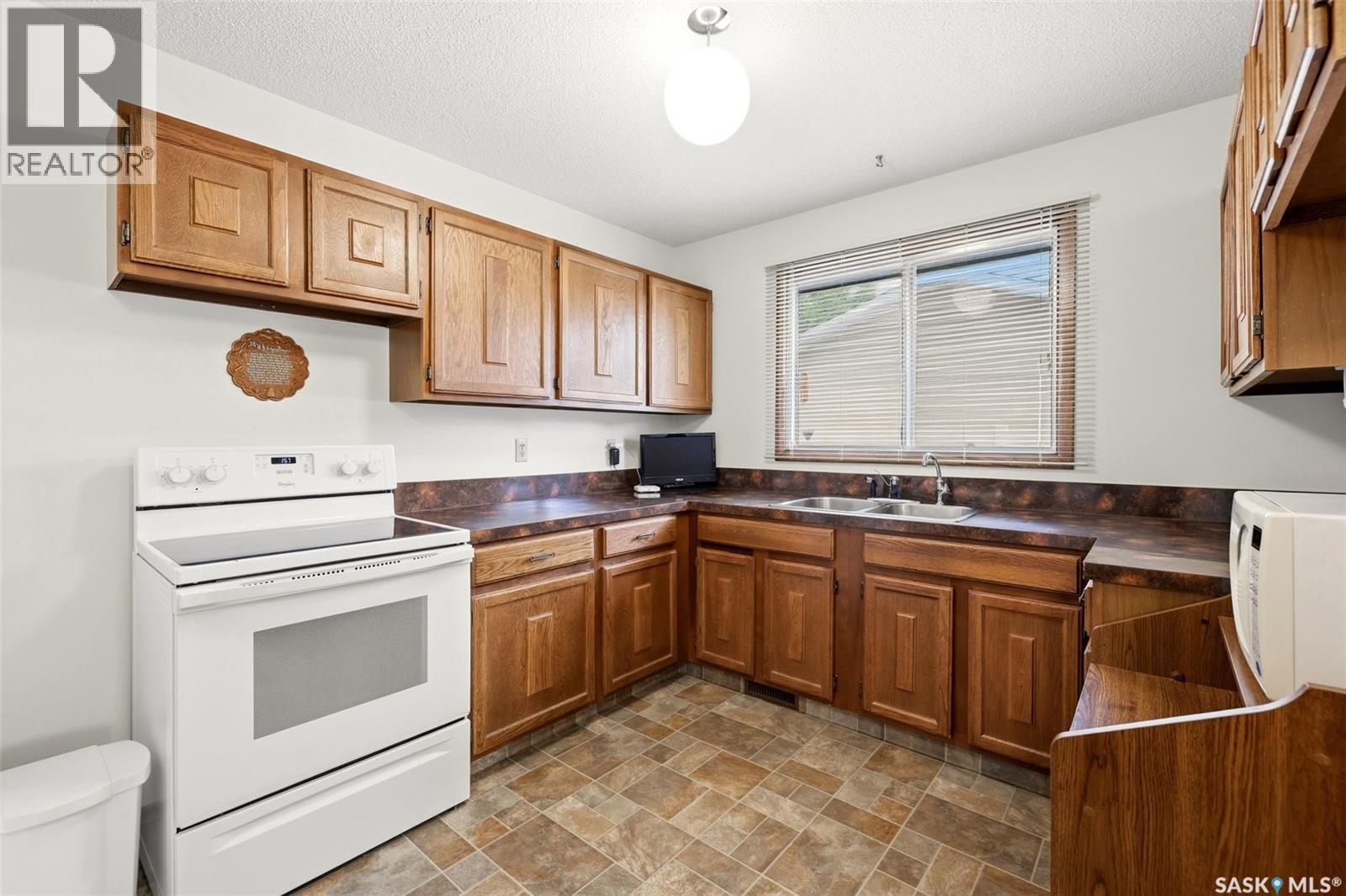 199 Mcsherry Crescent, Regina, Saskatchewan  S4T 7B6 - Photo 5 - SK048861
