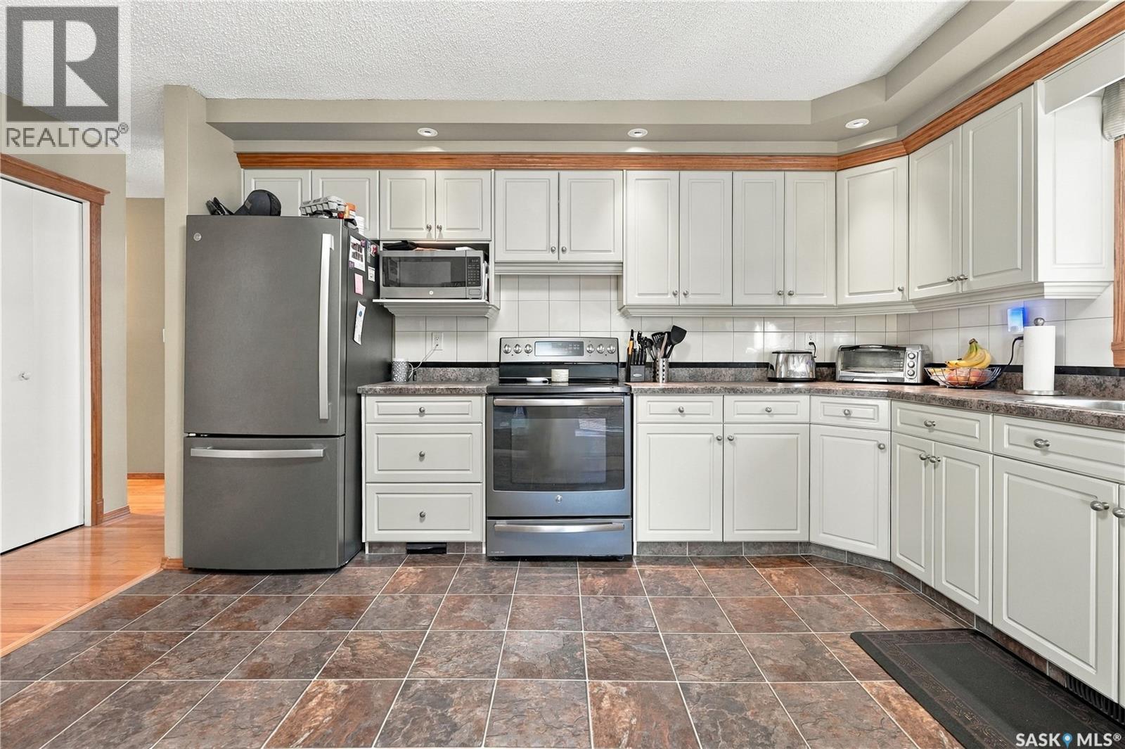 246 Hansen Drive, Regina, Saskatchewan  S4X 2Y6 - Photo 15 - SK048854