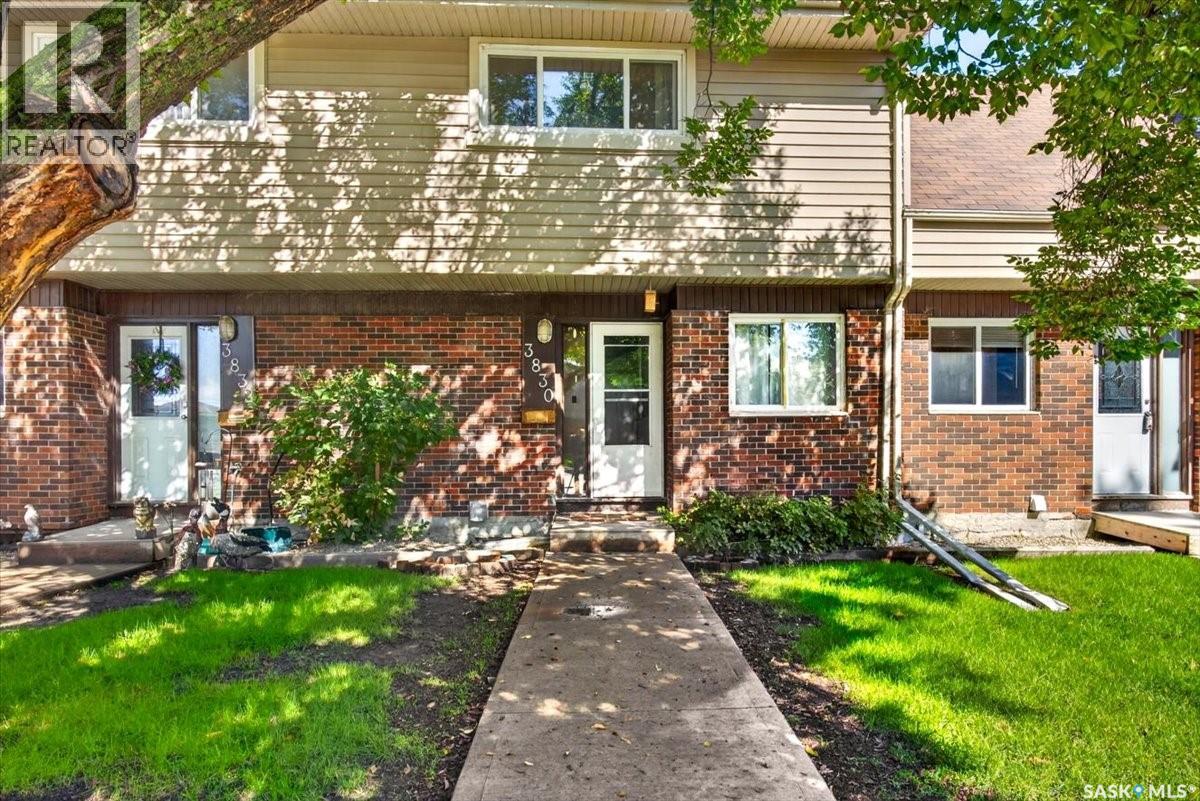 3830 Castle Road, Regina, Saskatchewan  S4S 6M7 - Photo 1 - SK048833