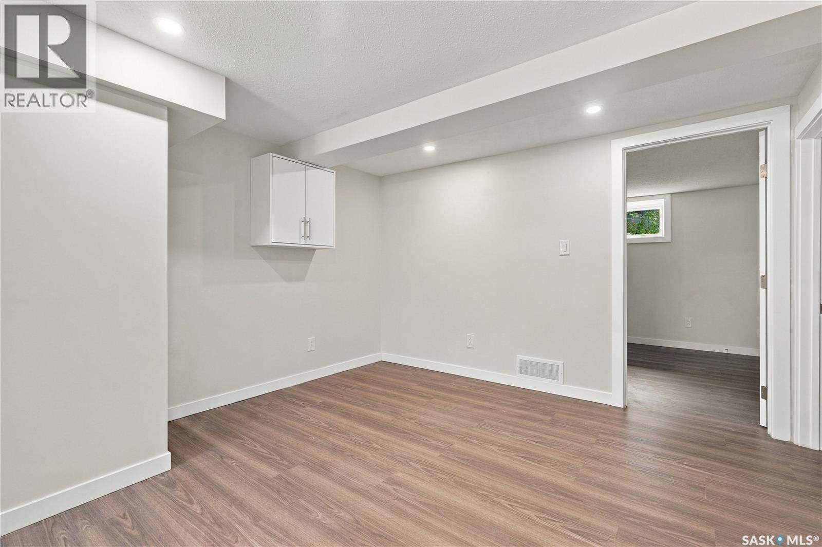 2716 Winnipeg Street, Regina, Saskatchewan  S4P 1H9 - Photo 33 - SK048803