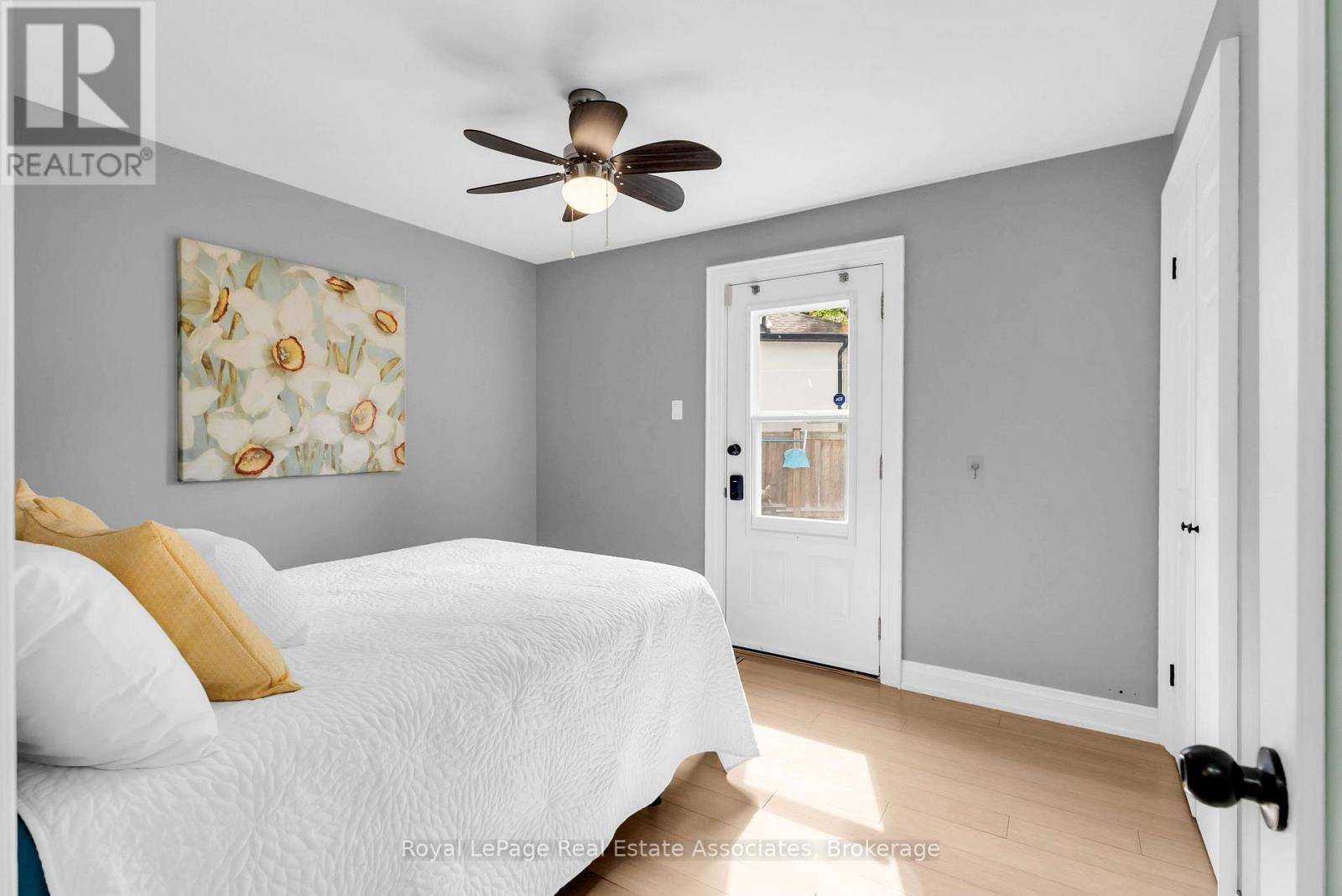 11 Churchill Crescent, Halton Hills, Ontario  L7G 2M8 - Photo 22 - W13802276