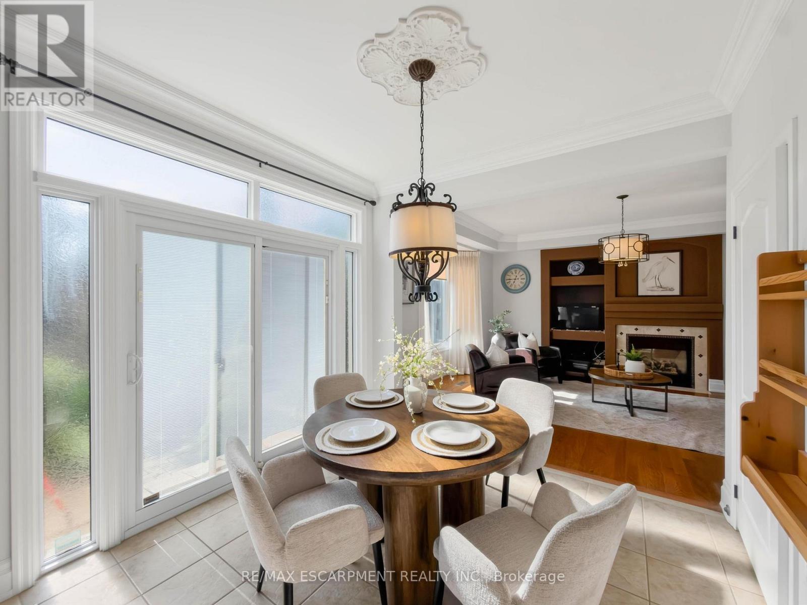 1396 Thorncrest Crescent, Oakville, Ontario  L6M 3Y9 - Photo 13 - W13802286