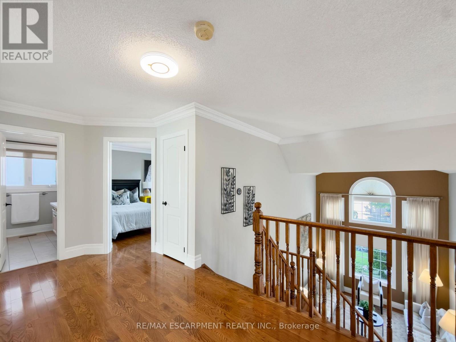 1396 Thorncrest Crescent, Oakville, Ontario  L6M 3Y9 - Photo 19 - W13802286