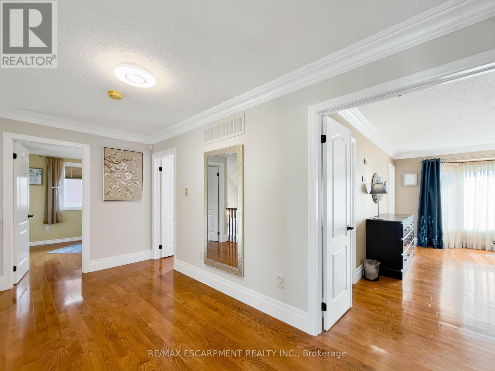 1396 Thorncrest Crescent, Oakville, Ontario  L6M 3Y9 - Photo 20 - W13802286