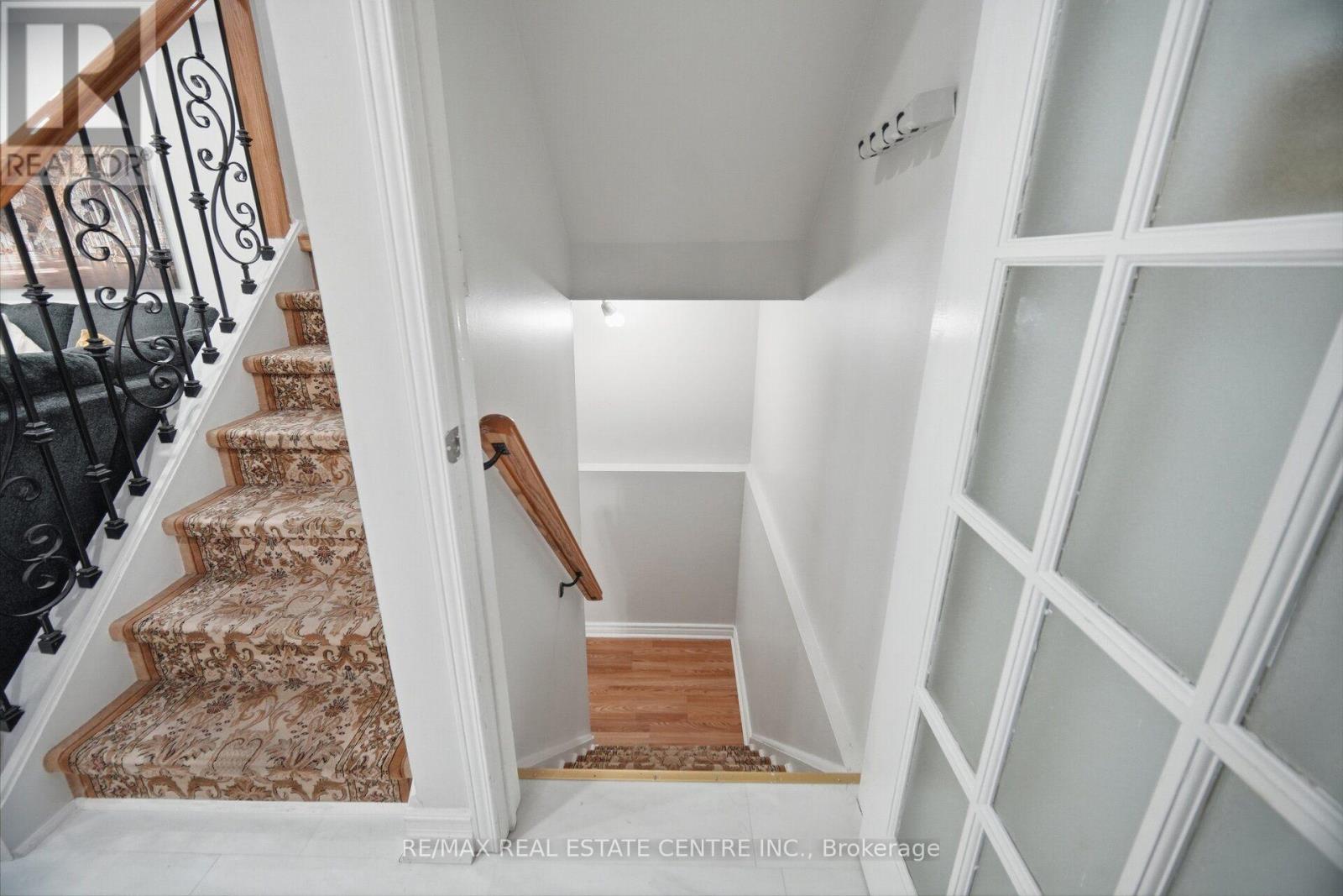 13 Dalzell Avenue, Brampton, Ontario  L6Z 1H1 - Photo 25 - W13802292