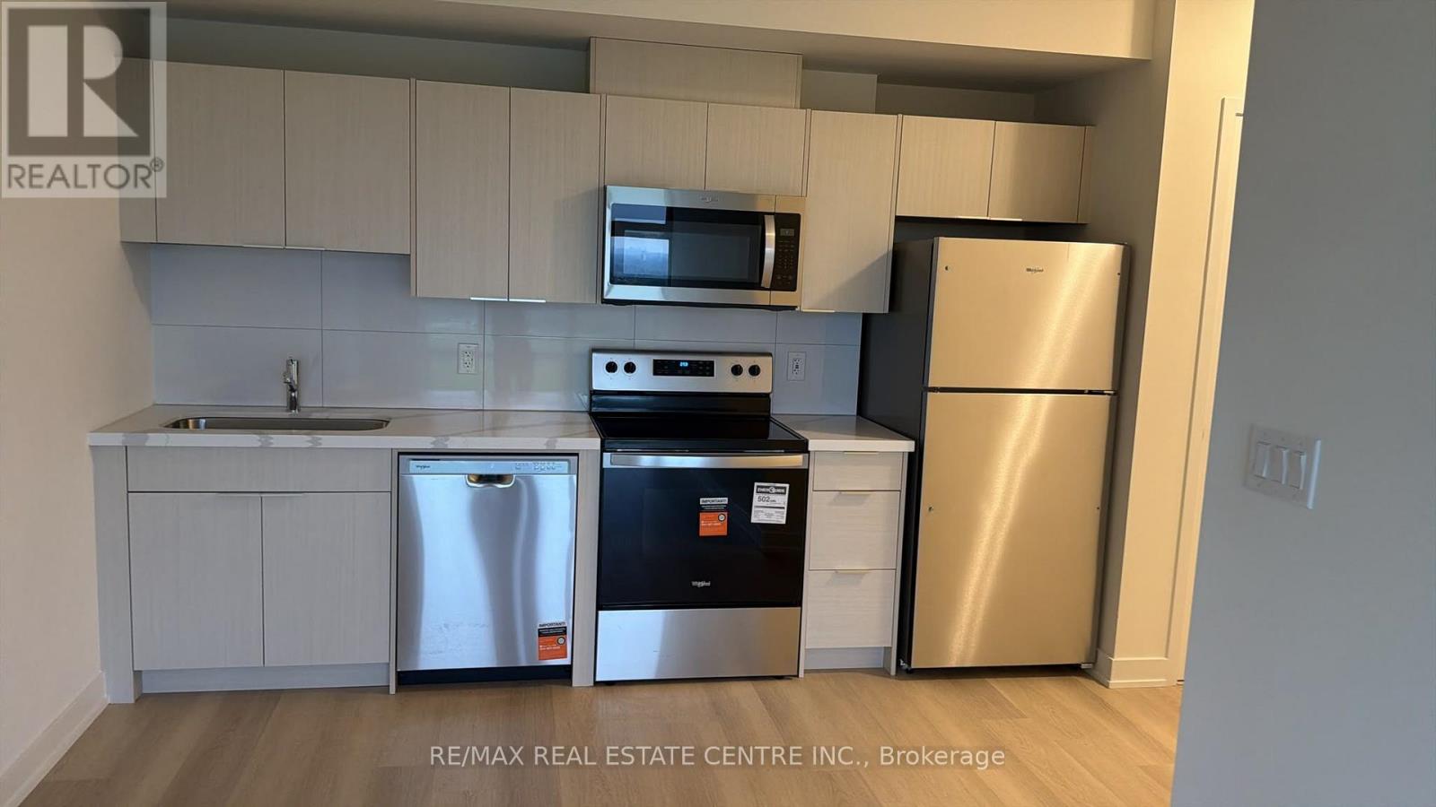 815 - 2825 Jane Street, Toronto, Ontario  M3N 2J5 - Photo 2 - W13802296