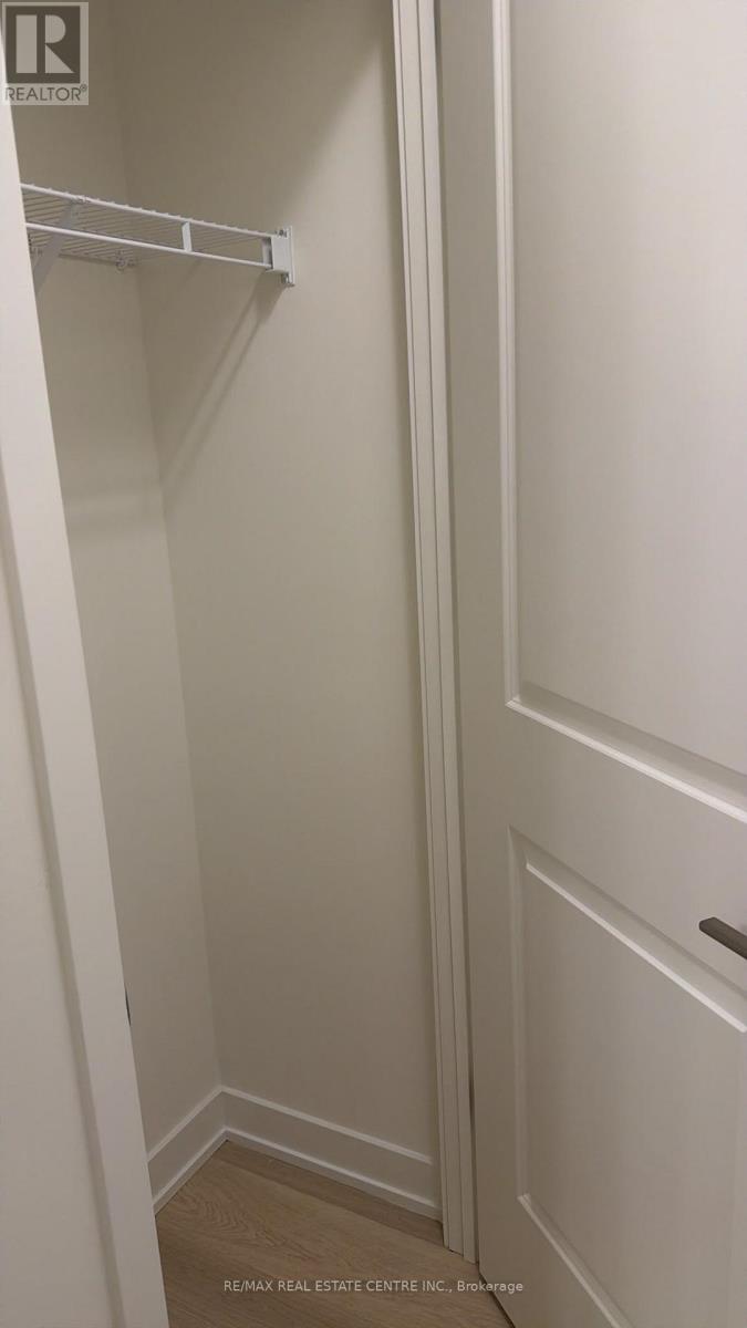 815 - 2825 Jane Street, Toronto, Ontario  M3N 2J5 - Photo 9 - W13802296