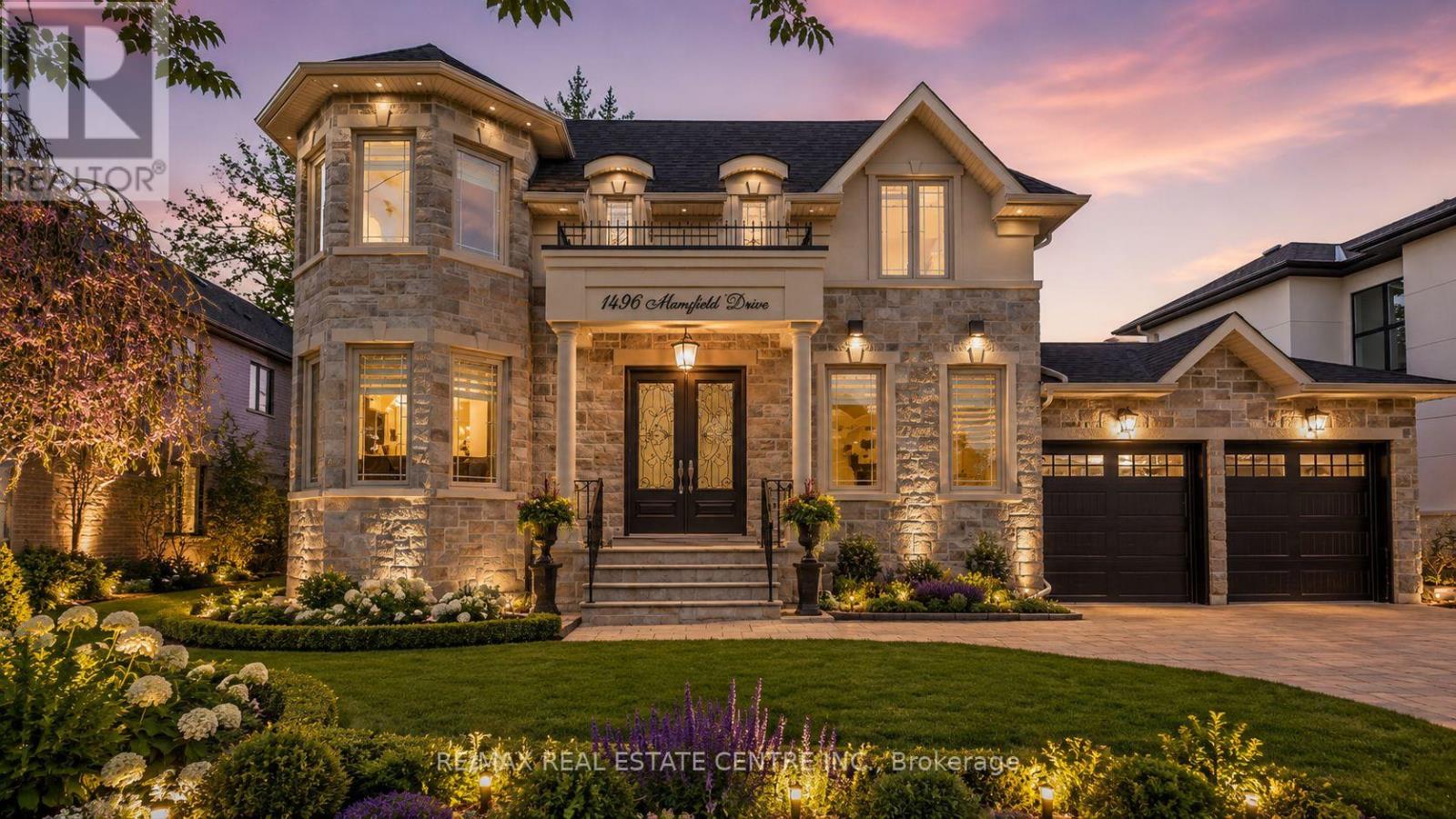 1496 MANSFIELD DRIVE, Oakville, Ontario