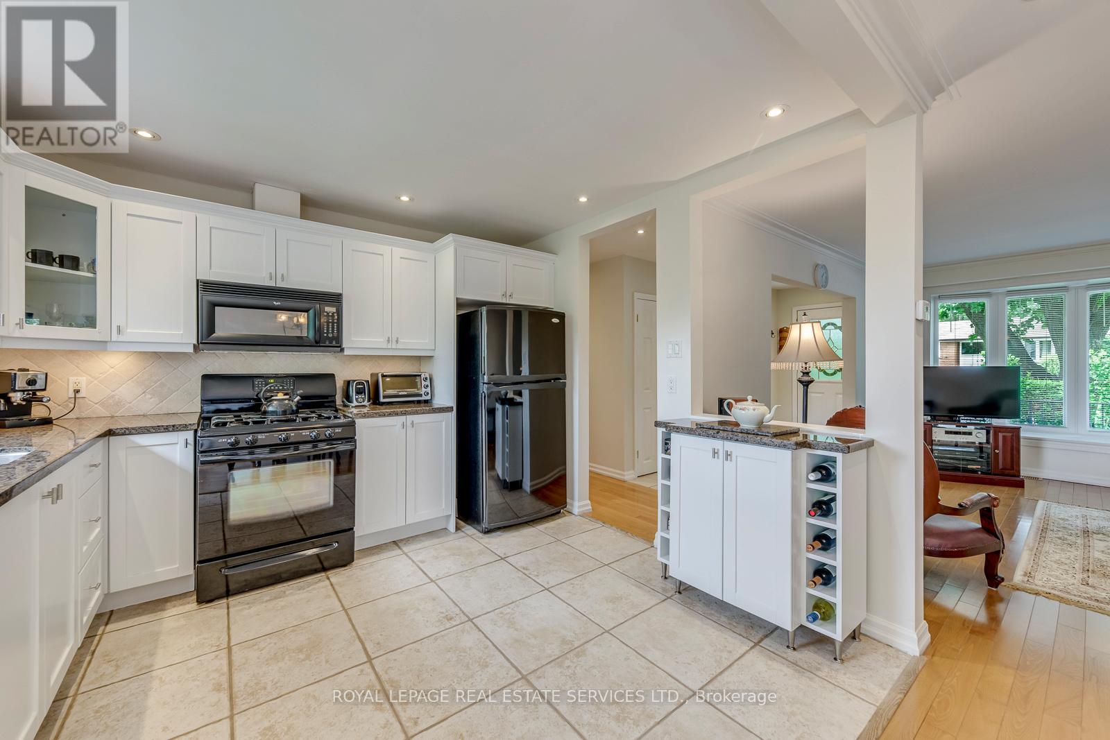 1607 Ewald Road, Mississauga, Ontario  L5G 4C4 - Photo 10 - W13802398