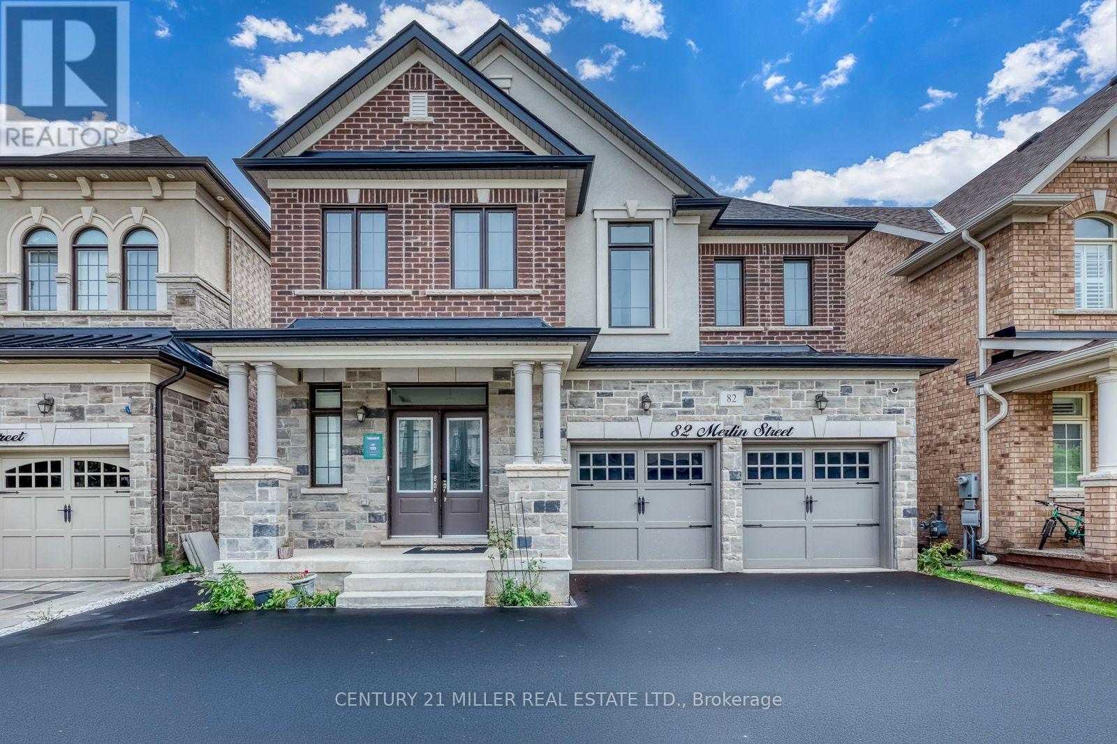 82 Merlin Street, Oakville, Ontario  L6H 0Z4 - Photo 2 - W13802418
