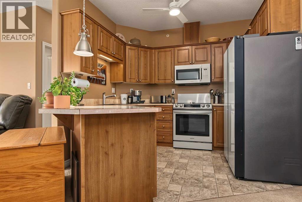 406, 9221 Lakeland Drive, Grande Prairie, Alberta  T8X 0B8 - Photo 6 - A2345725