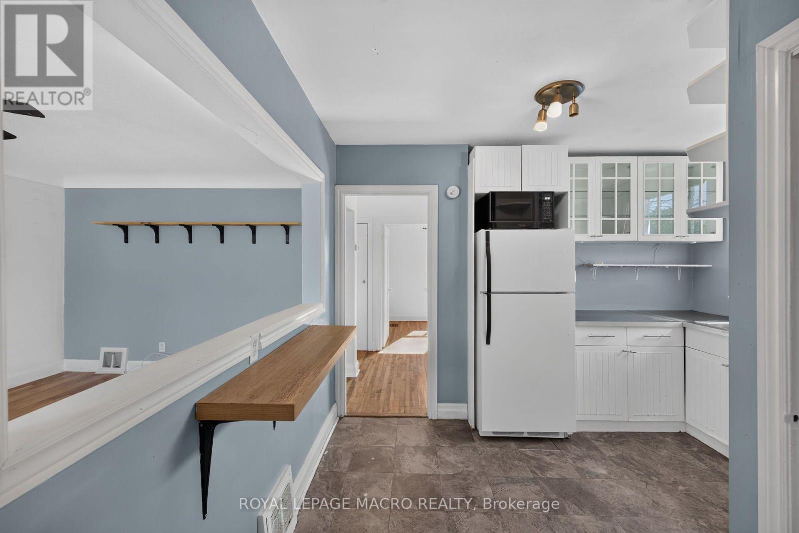 43 East 39th Street, Hamilton, Ontario  L8V 4G9 - Photo 11 - X13802308